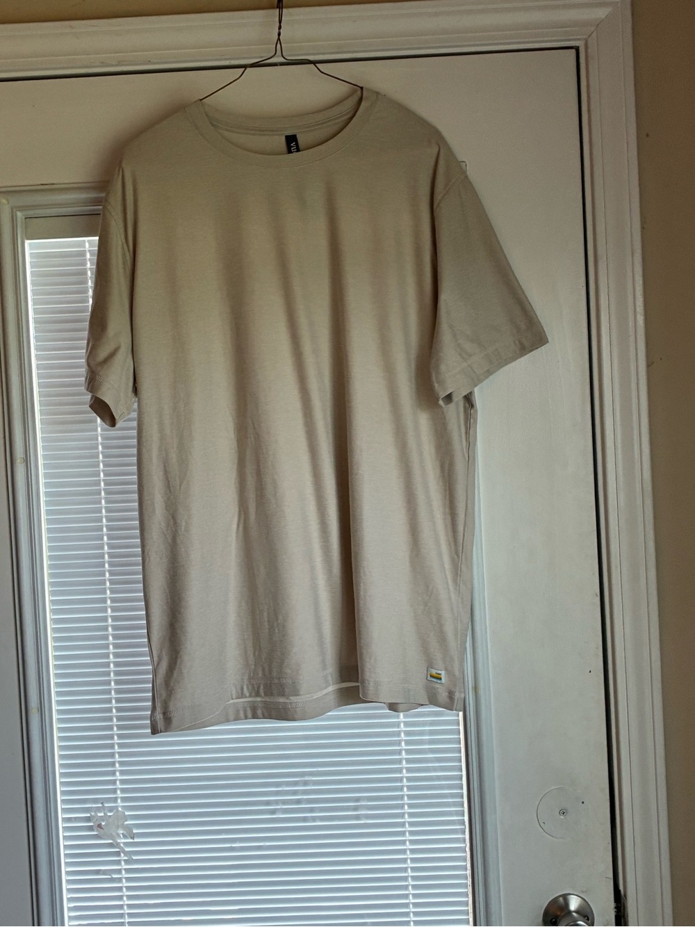 Men’s VUORI Tee Shirt XL